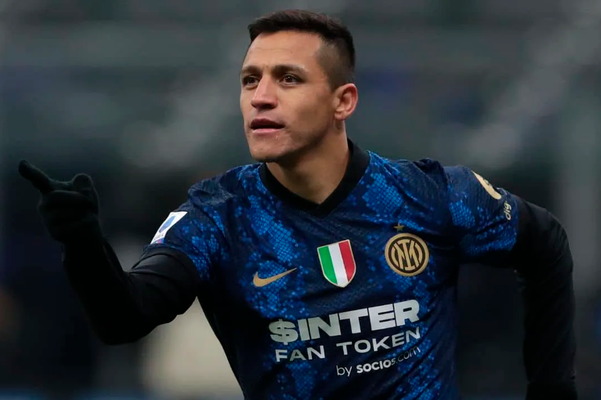 Corinthians negocia possível contratação de Alexis Sánchez da Inter de Milão, revela ídolo do clube